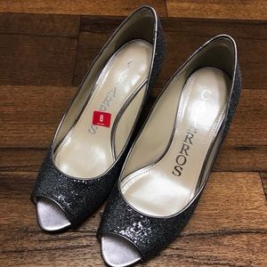 Silver sparking heels